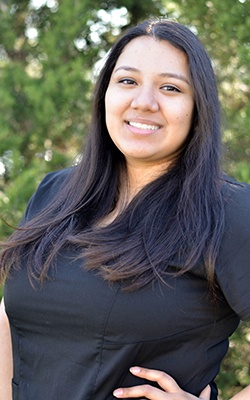 Headshot of dental assistnat Marisol